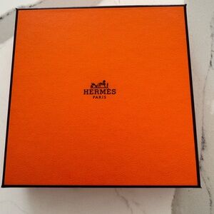 Hermes Rose Ikebana travel set. Original